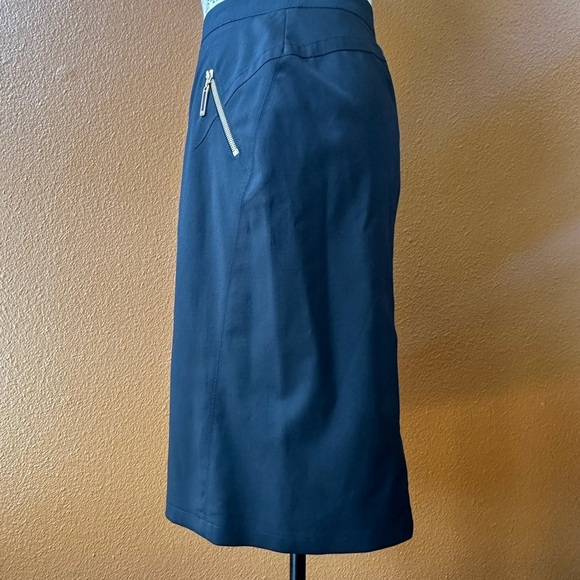 Roberto Cavalli Black Wool Straight Skirt With Gold Tone Zippers Size 46 - Picture 7 of 10